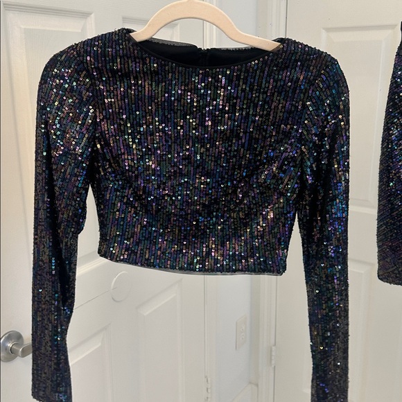 Morgan & Co. Black Sequin Crop Top and skirt set - Picture 3 of 3
